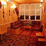 Tac Hotel 2*