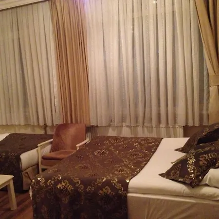 تاك اسطنبول فندق